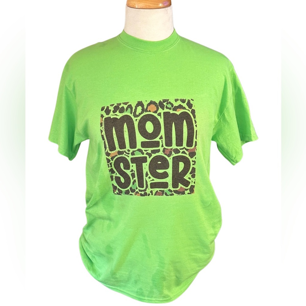 MOMSTER T-Shirt